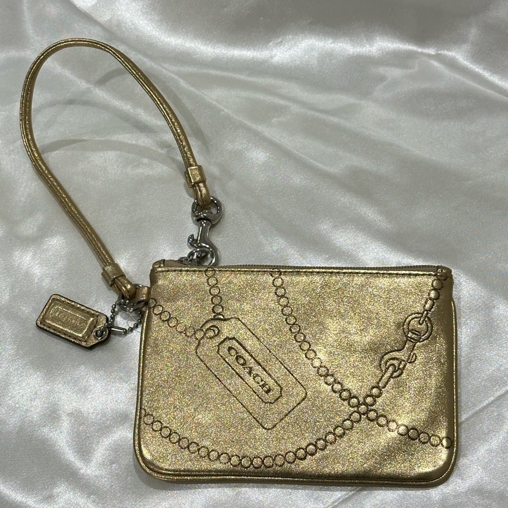 Coach Wristlet Wallet Leather Metallic Gold Chain Logo Spellout Y2K New